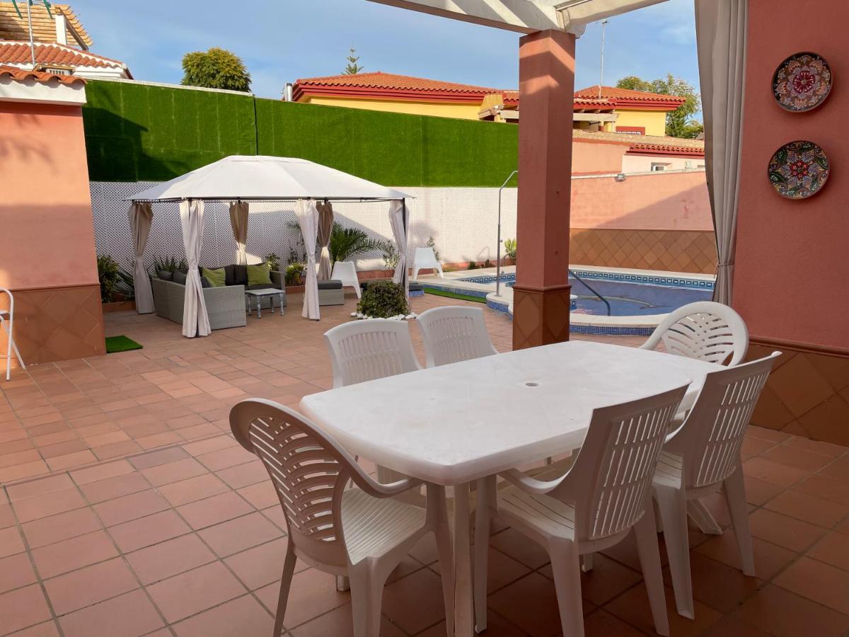 Villa Triana Σεβίλλη Εξωτερικό φωτογραφία