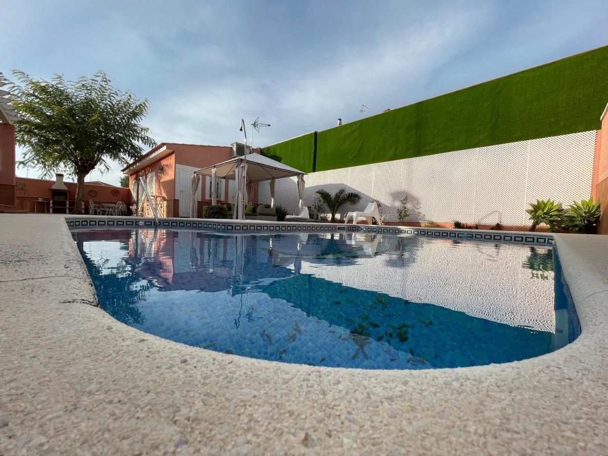 Villa Triana Σεβίλλη Εξωτερικό φωτογραφία